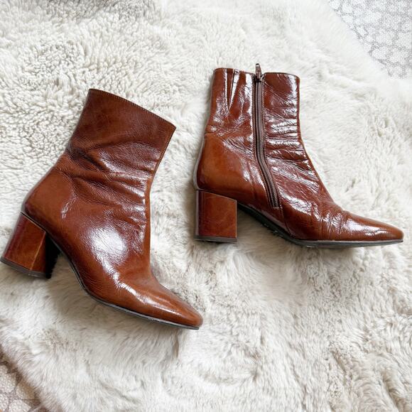 Jonak Paris Brown Patent Leather Ankle Boots Almond Toe Block Heel Size 36 - Picture 1 of 7